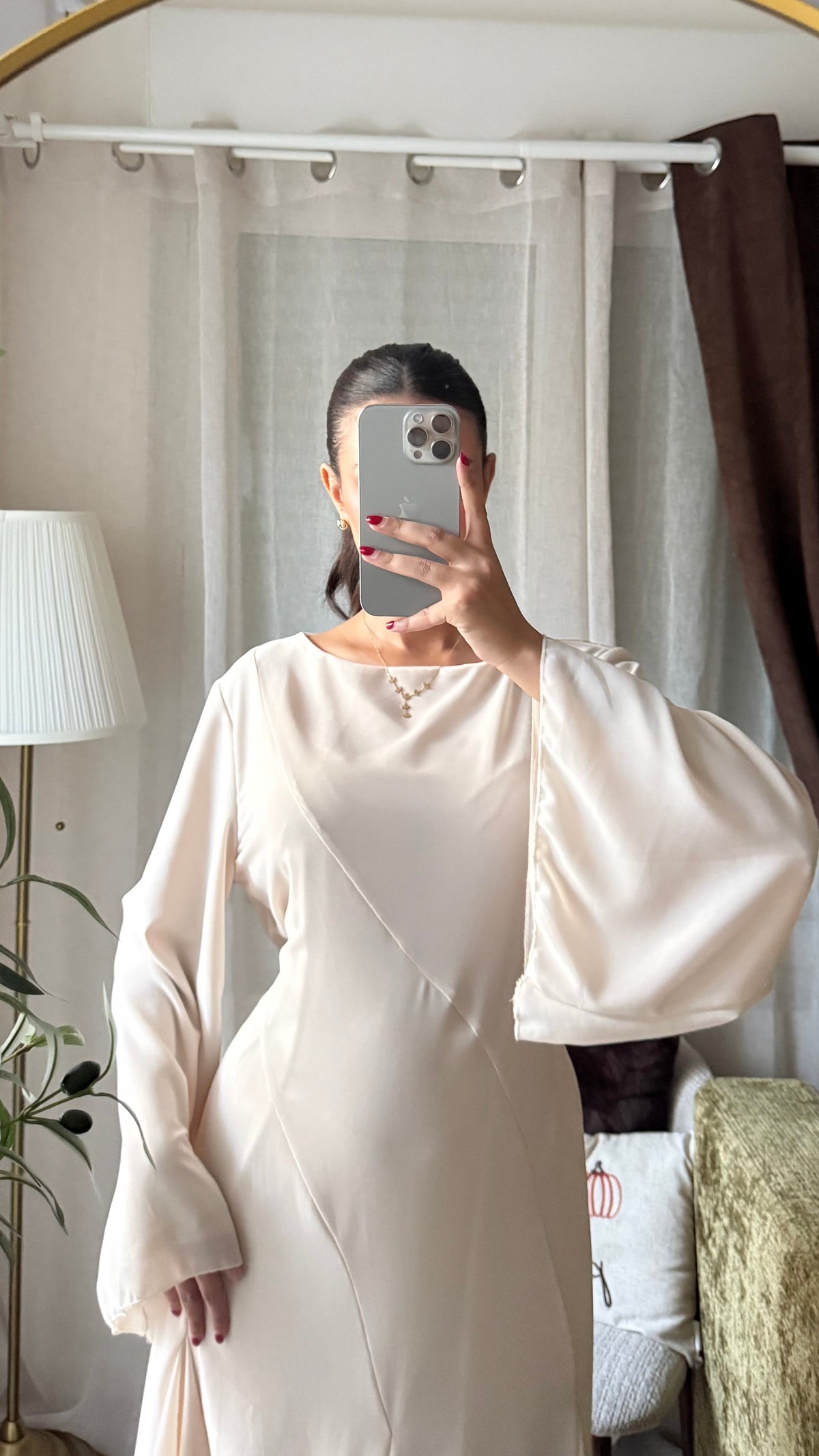Robe Longue Fluide Manches Évasées – Écru