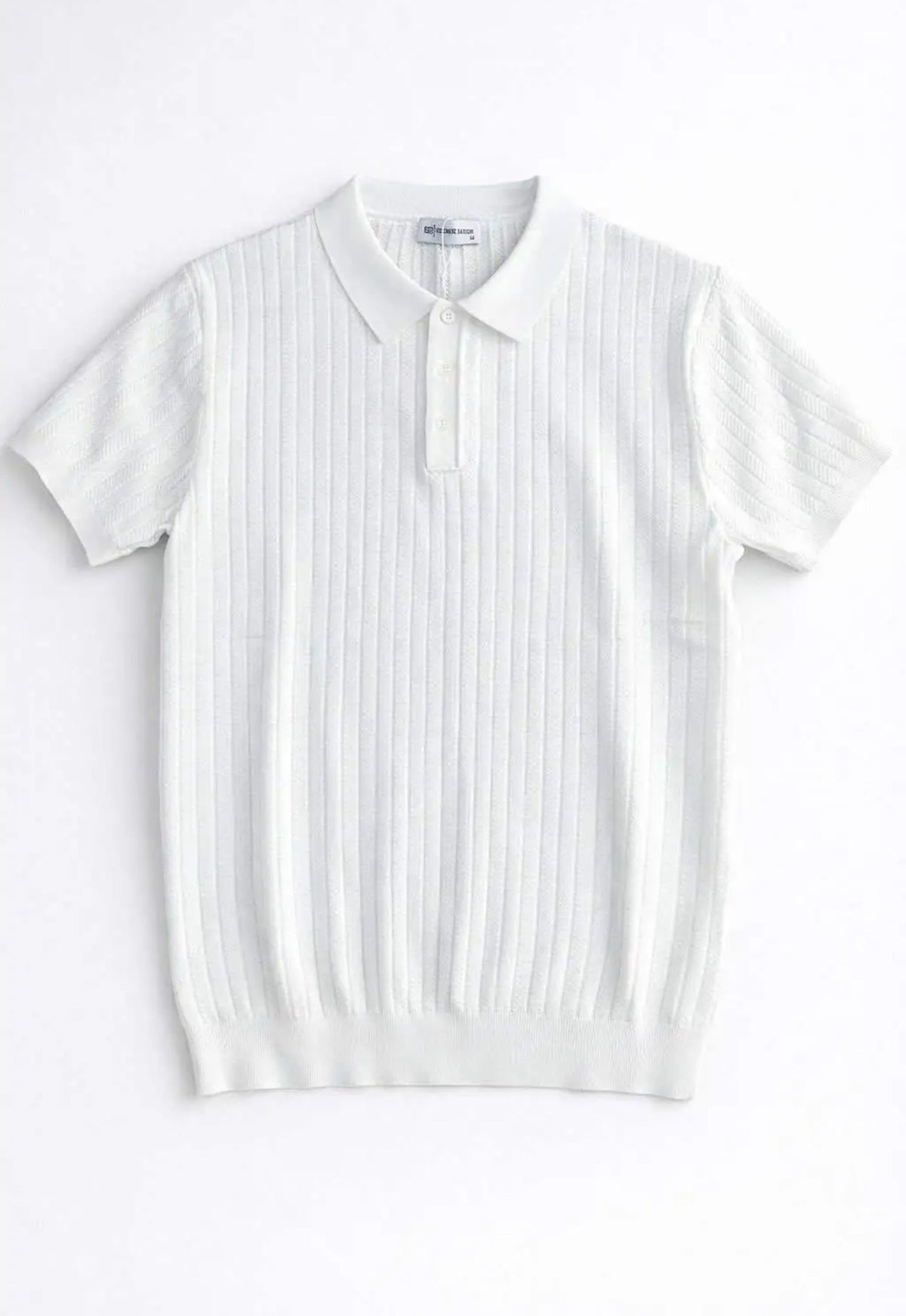 Polo en maille côtelée – Élégance moderne