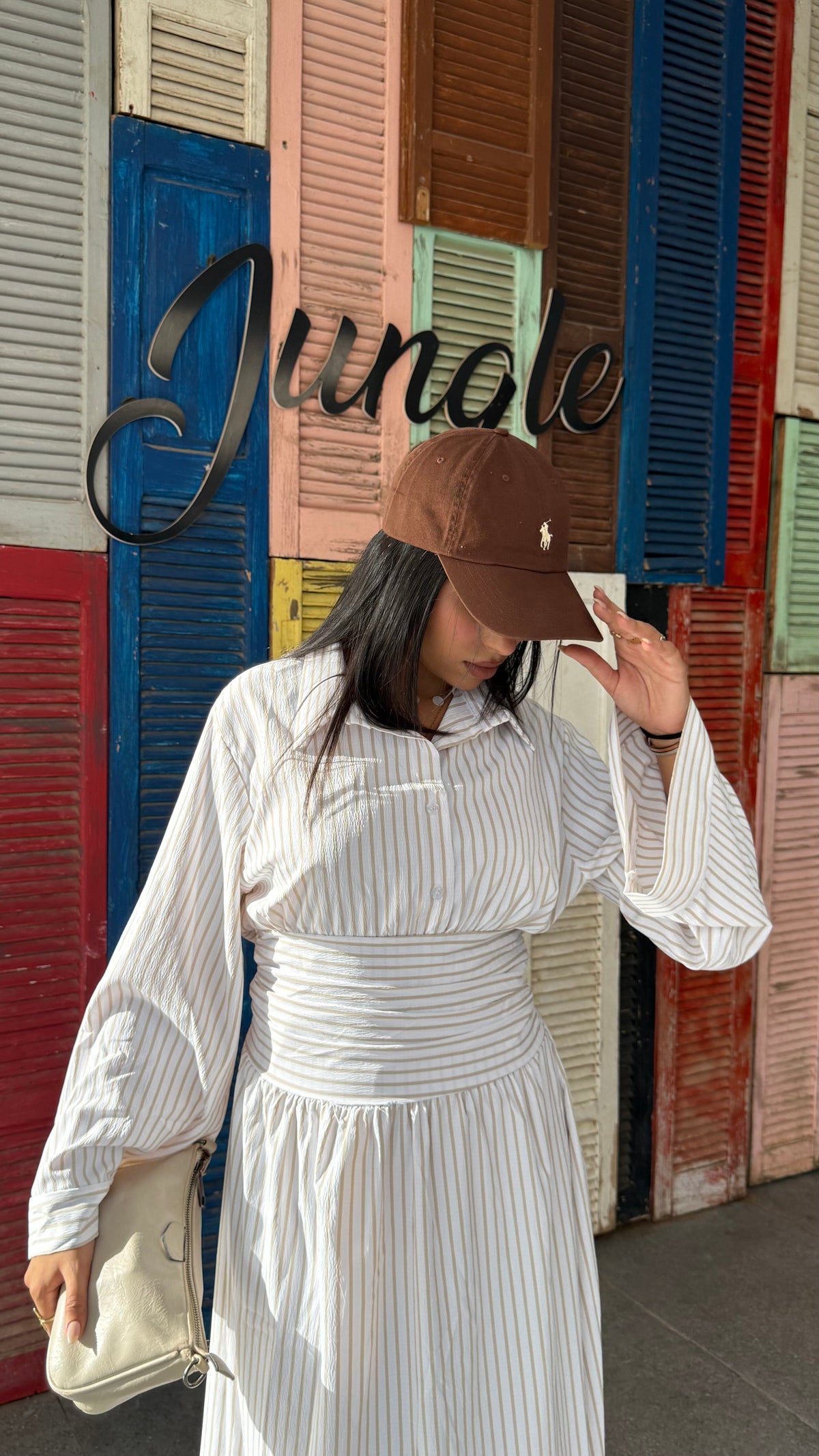 Robe chemise longue rayée Riya à ceinture / BEIGE