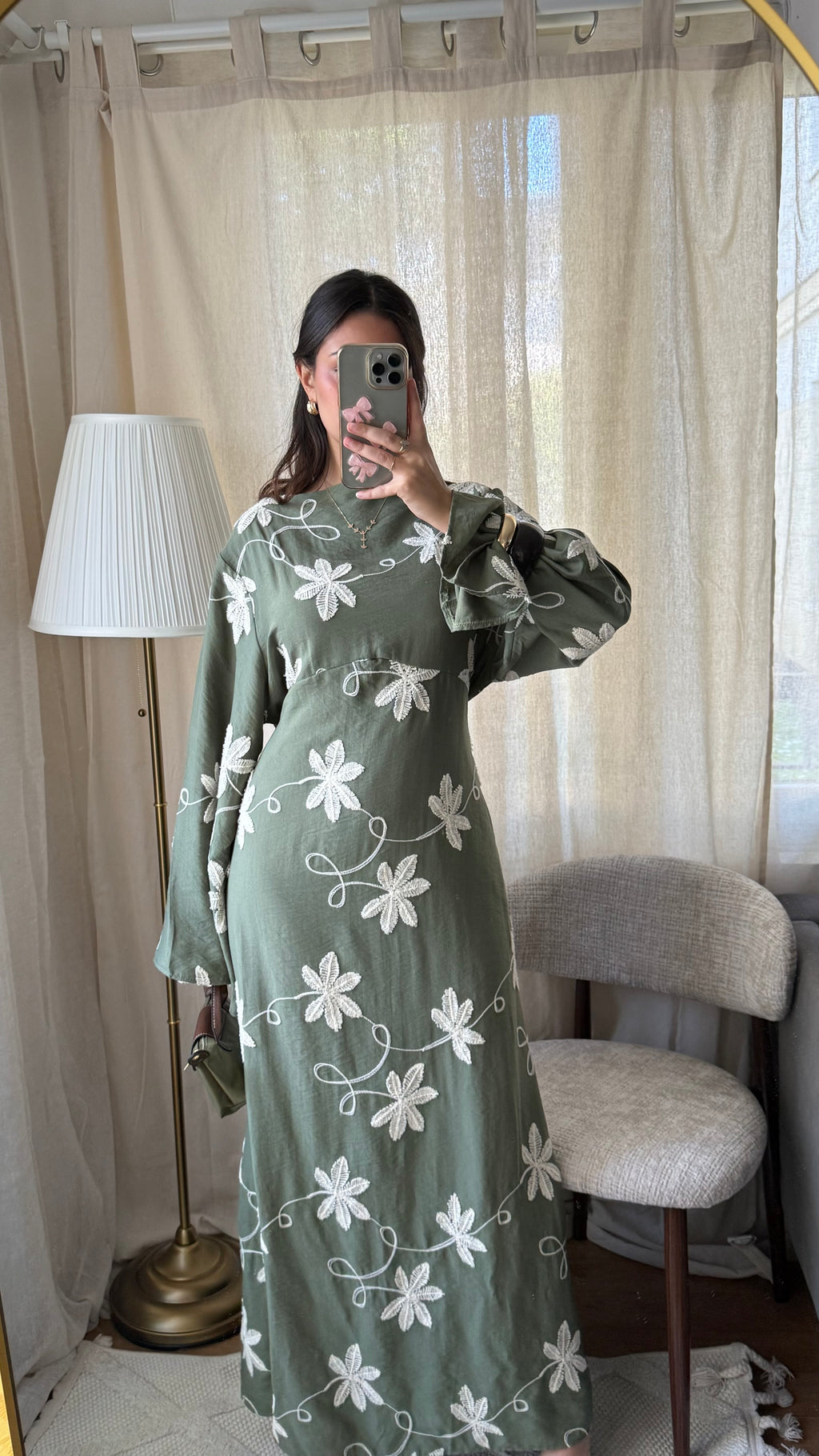 Robe Flora brodée / kaki