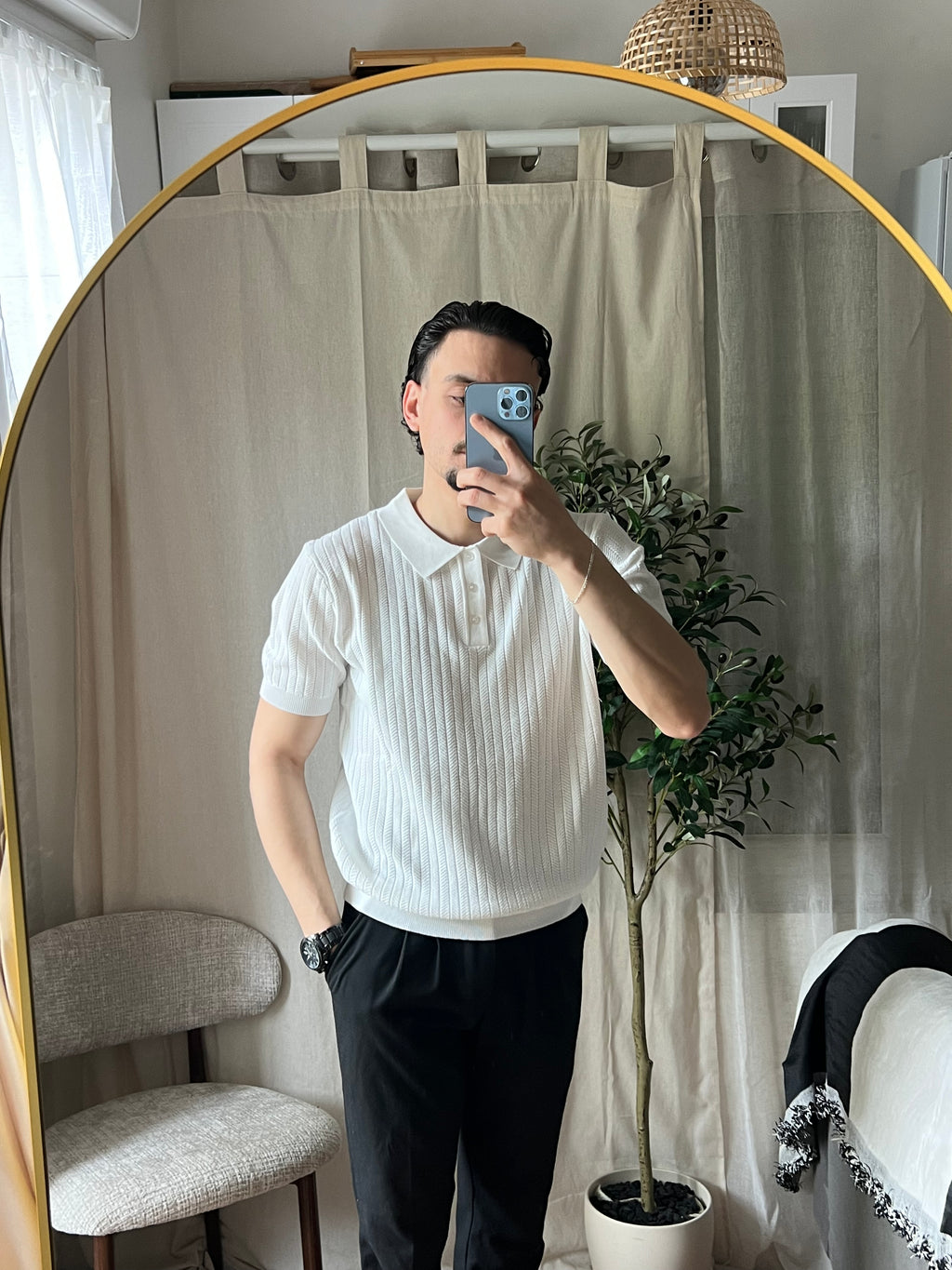 Polo en maille côtelée – Élégance moderne