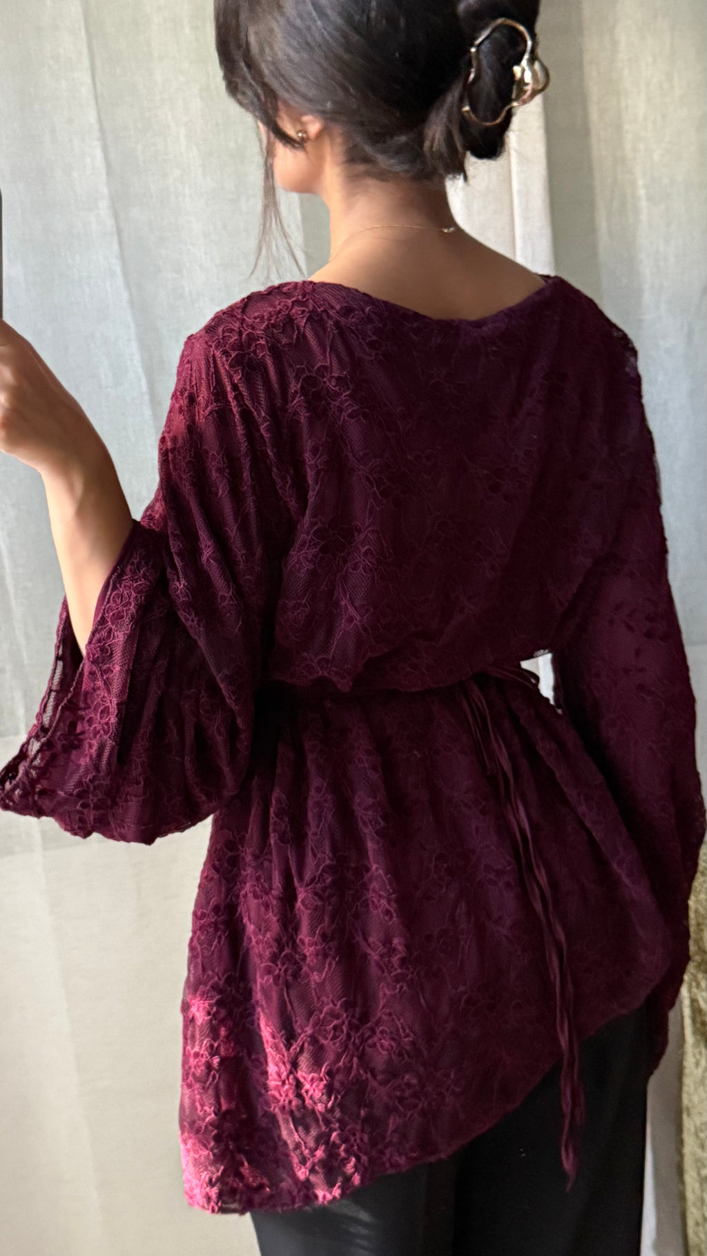 Blouse DENTELLA à nouer dans le dos / BURGUNDY