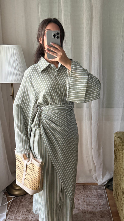 Robe longue rayée col chemise
