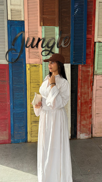 Robe chemise longue rayée Riya à ceinture / BEIGE