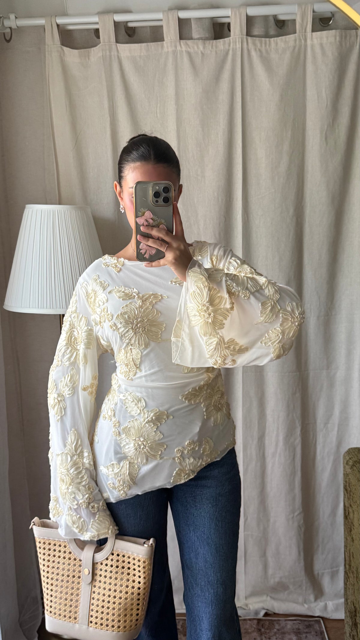 Blouse jaune pastel 3D à nouer dans le dos