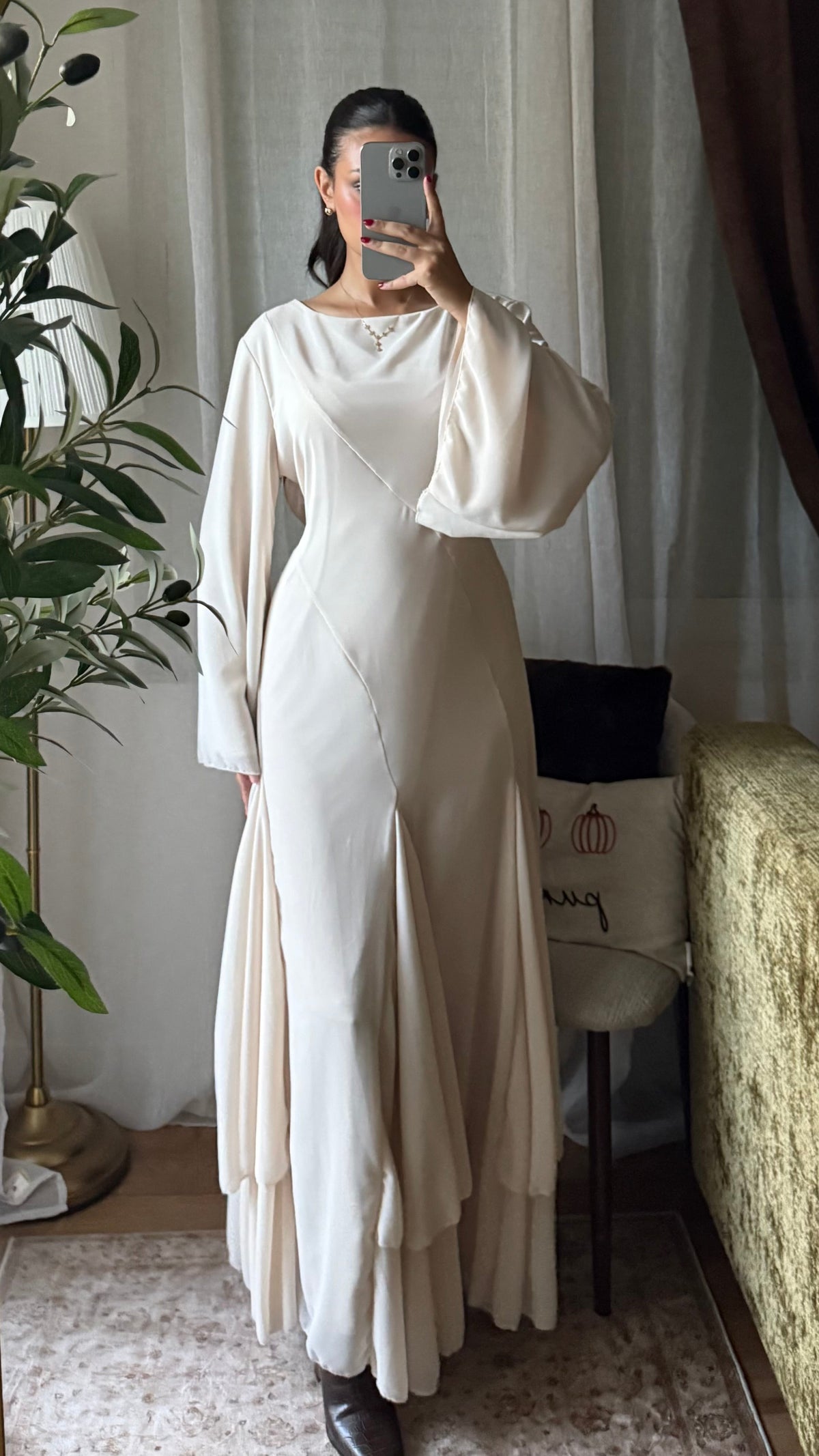 Robe Longue Fluide Manches Évasées – Écru