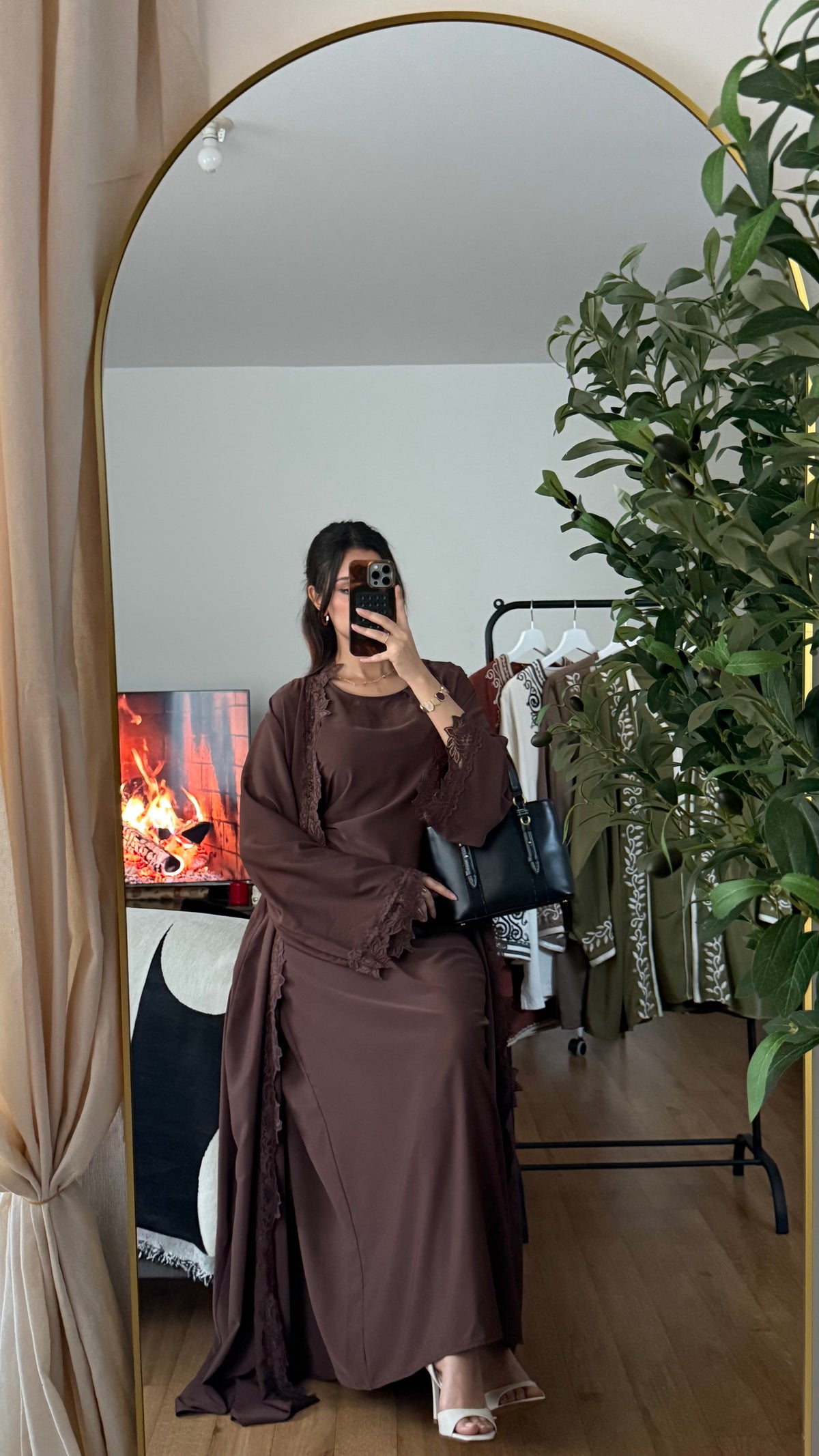 Ensemble abaya kimono dentelle femme chic raffiné Azayel