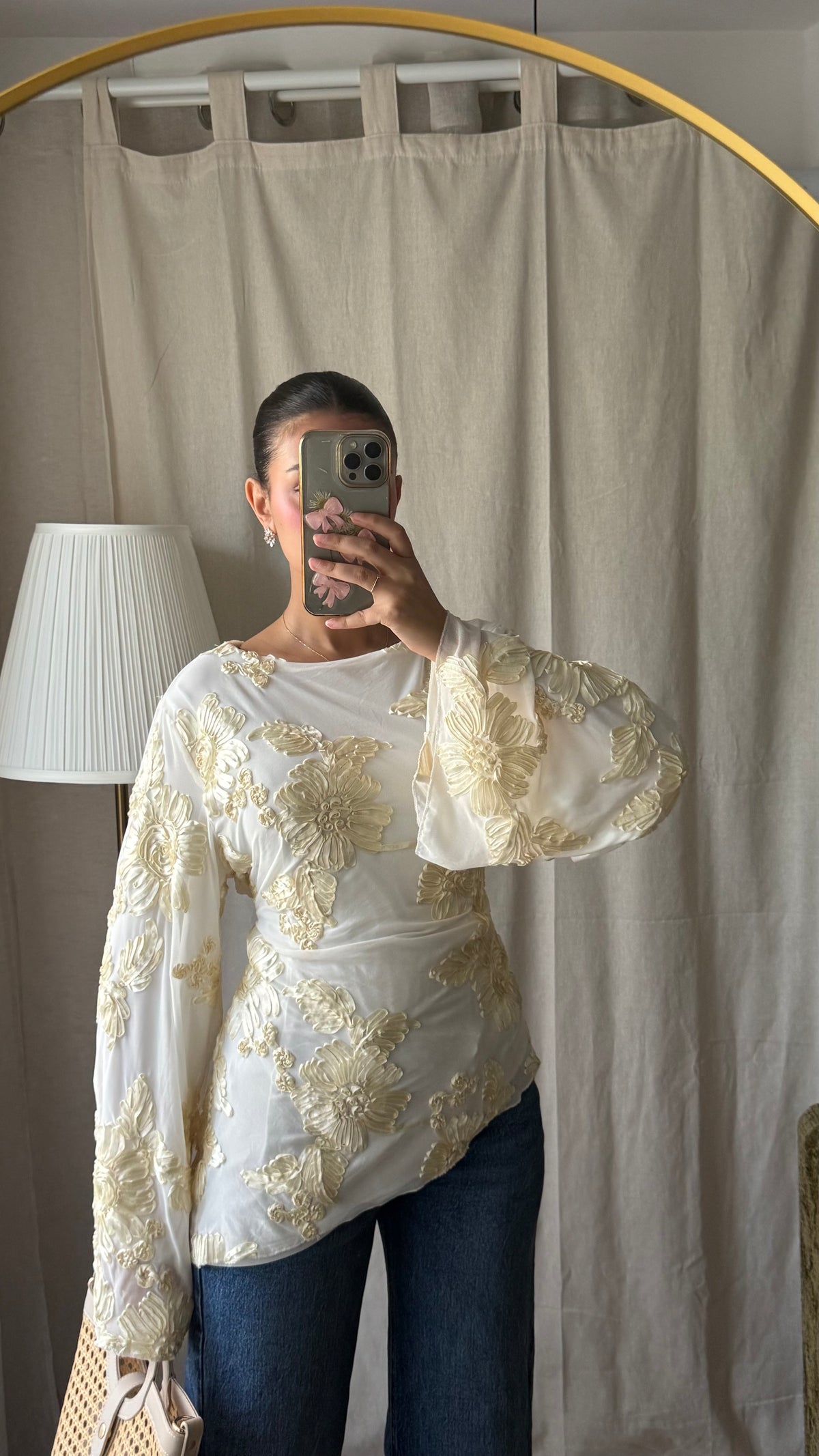 Blouse jaune pastel 3D à nouer dans le dos