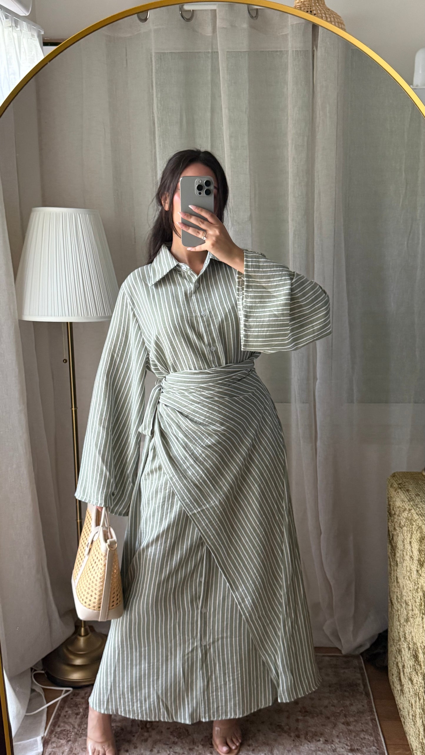 Robe longue rayée col chemise