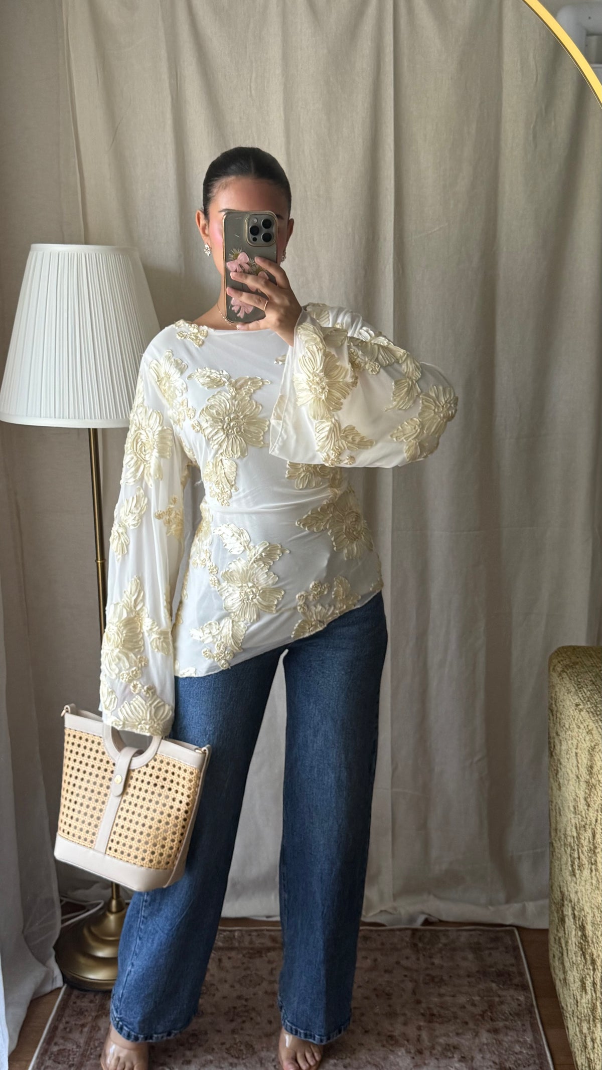 Blouse jaune pastel 3D à nouer dans le dos