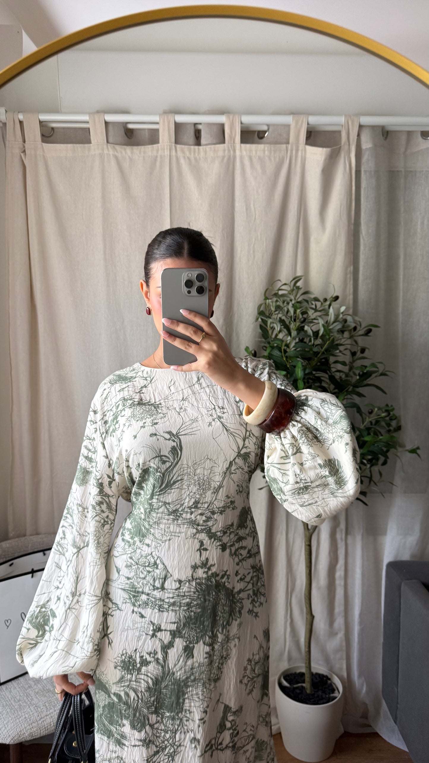 Robe longue Najwa vintage  / Beige-vert