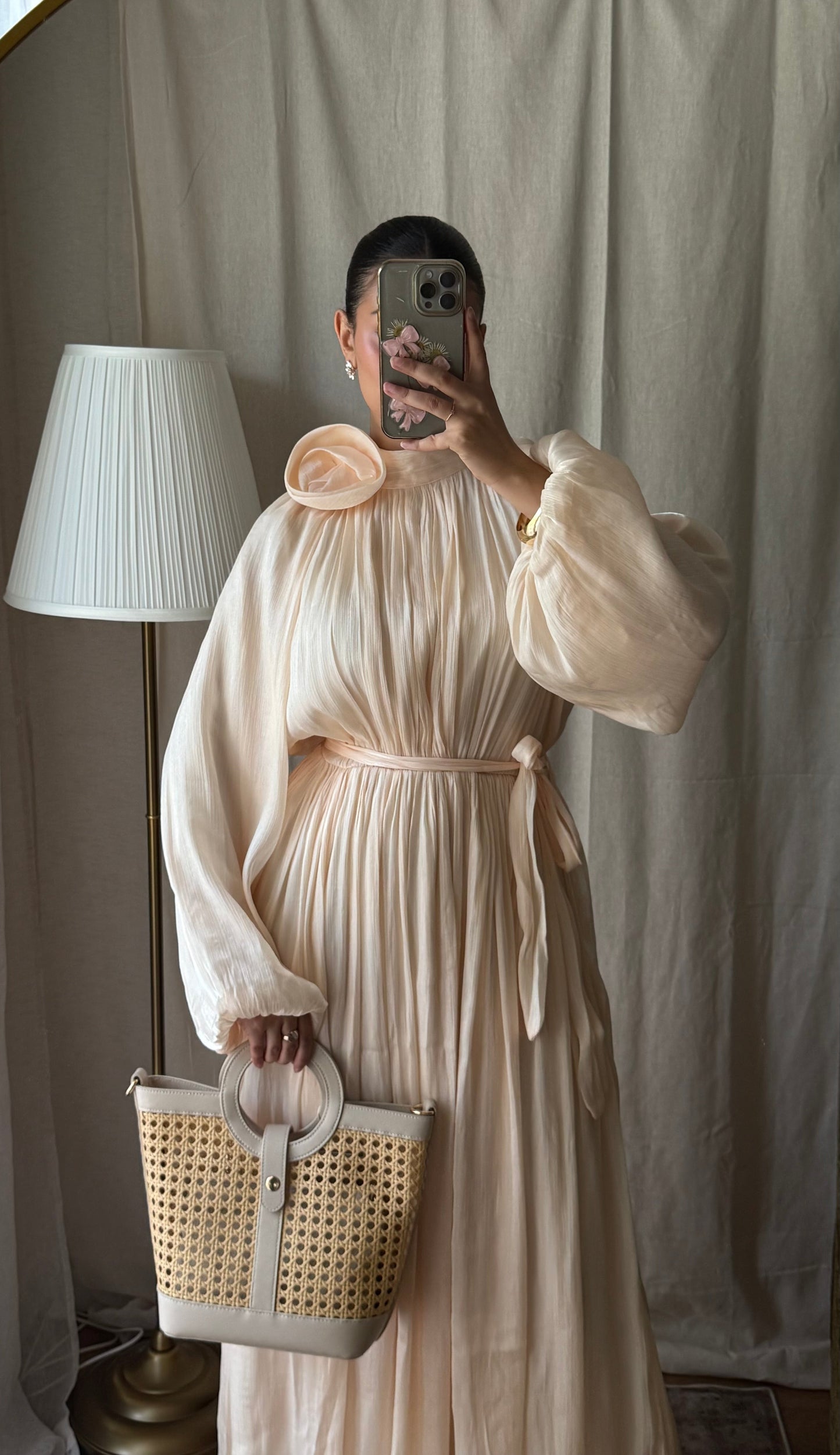 robe en oraganza évasée doublée champagne