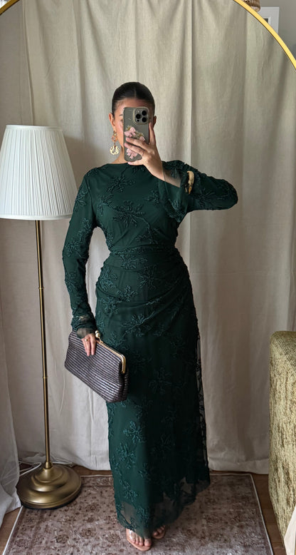 Robe kaki longue en tulle doublé à motifs brodés