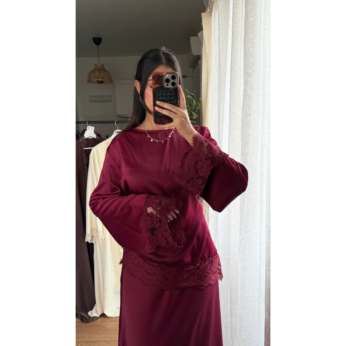 Ensemble Tunique Asymétrique & Jupe Longue Dentelle – Chic & Féminin