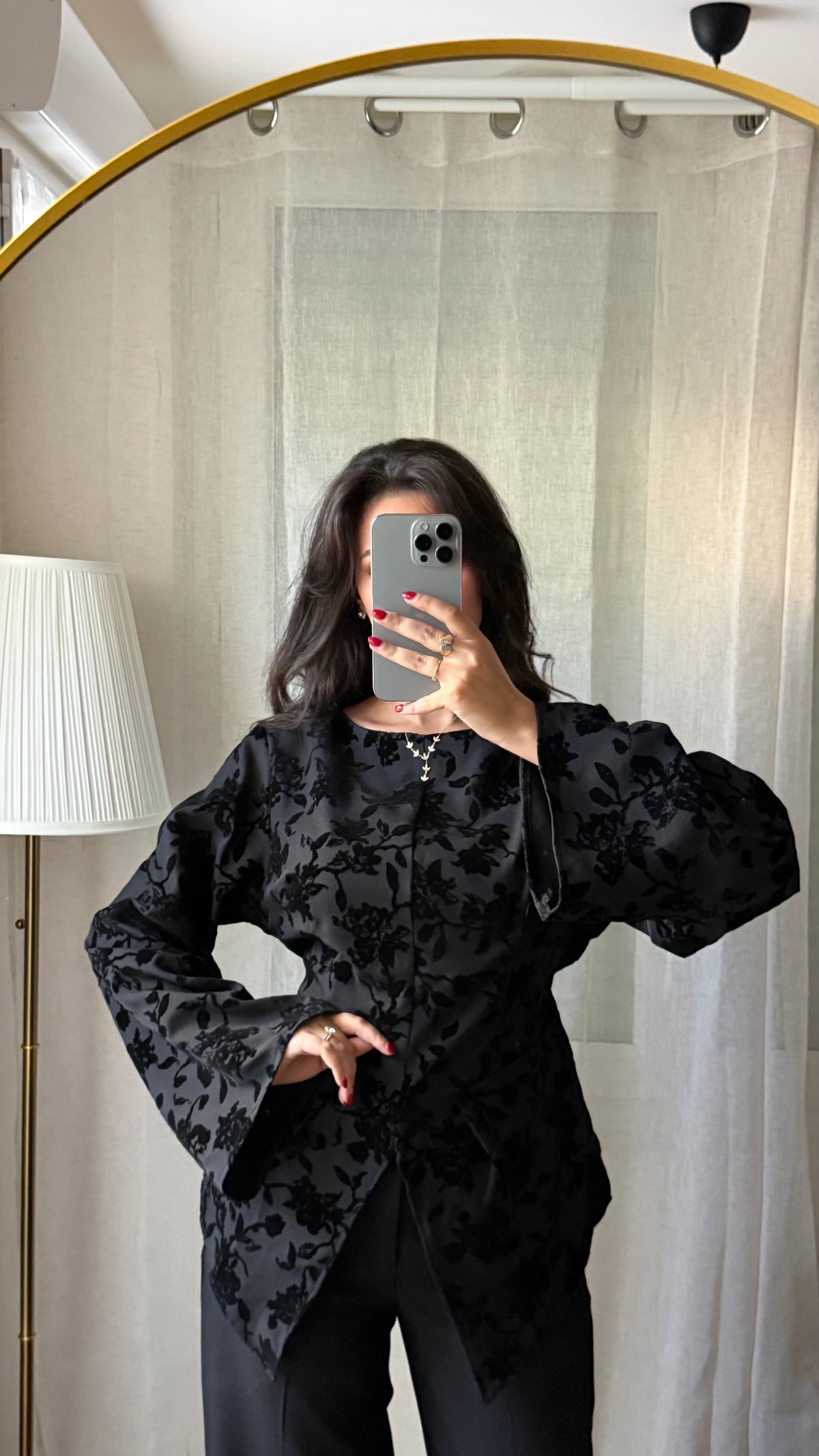 Blouse Velours Florale – Noir