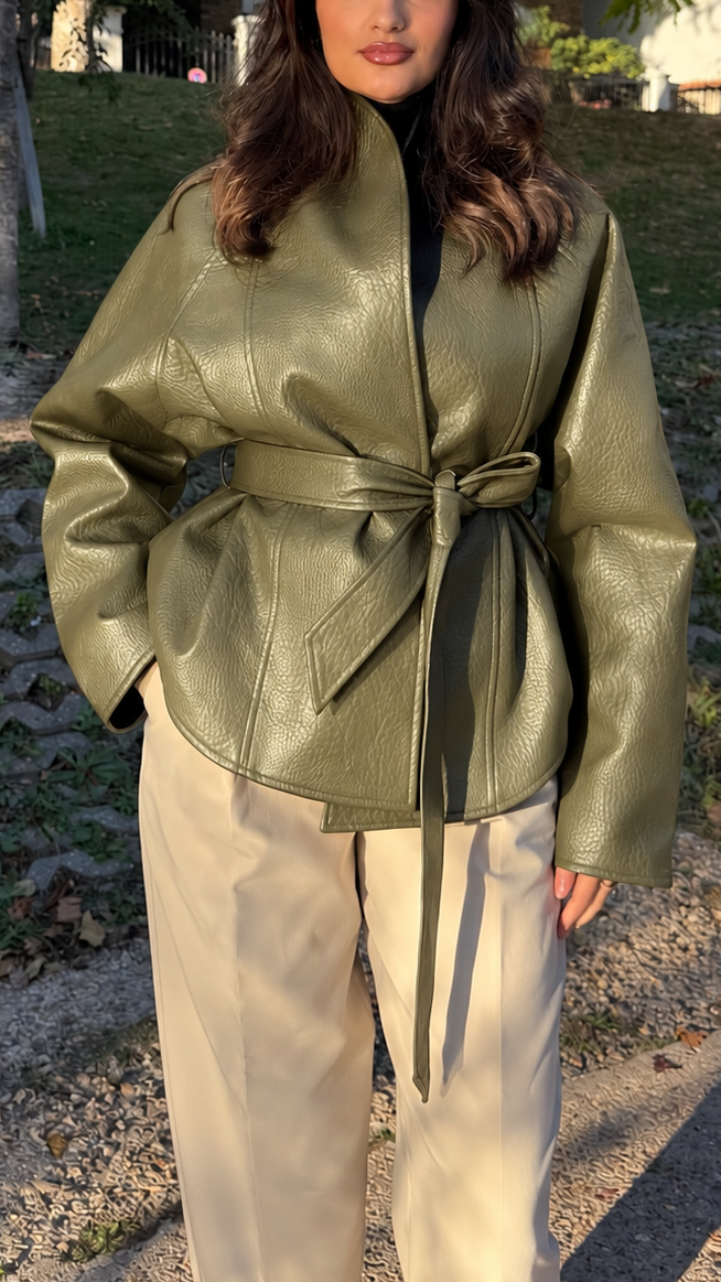 Veste similicuir Ceinturée – Kaki