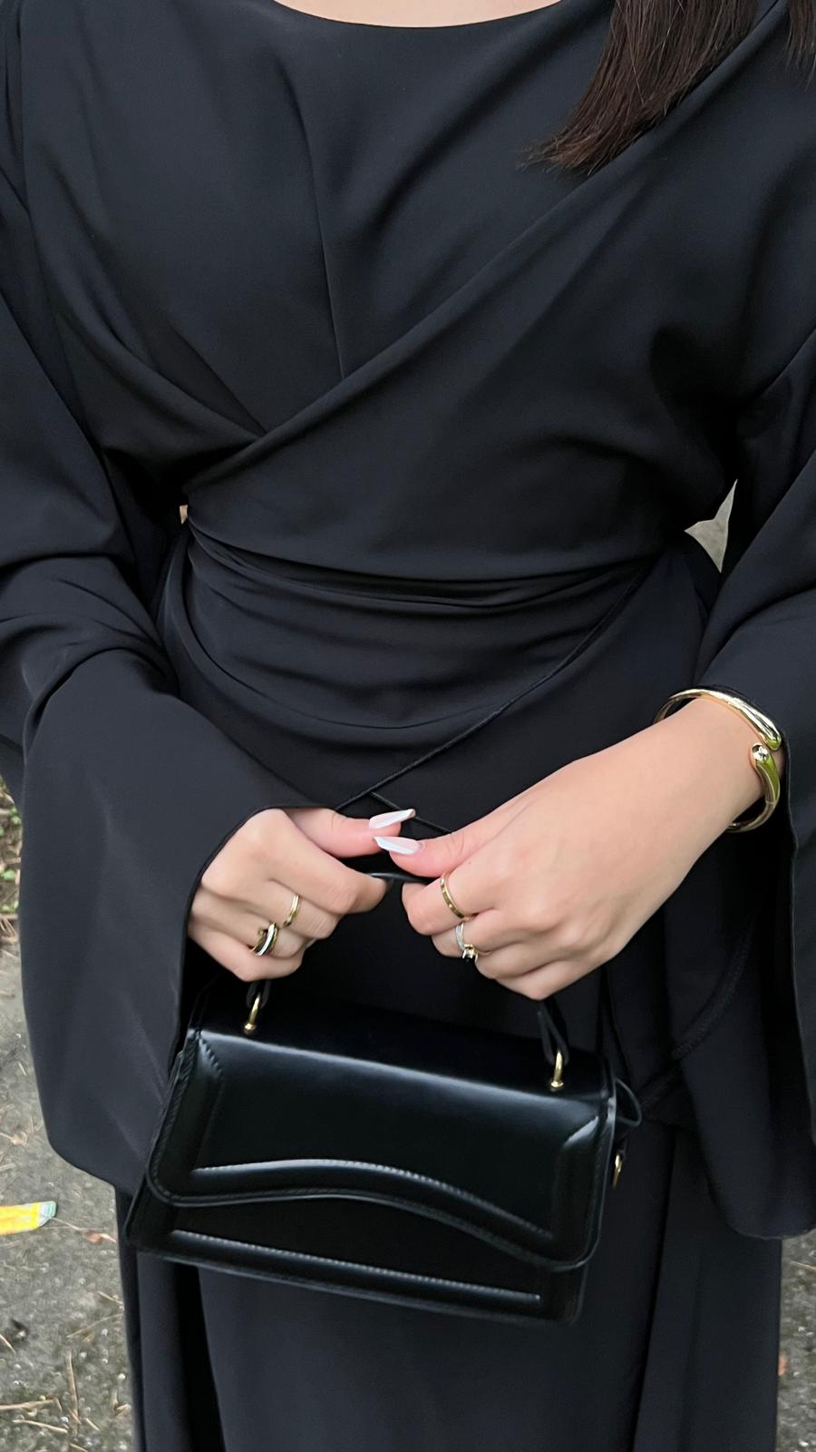 Abaya Élégante avec Manches Évasées