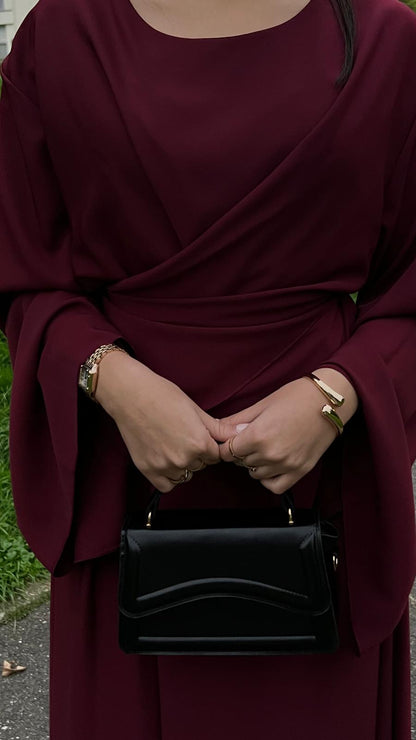 Abaya Élégante avec Manches Évasées