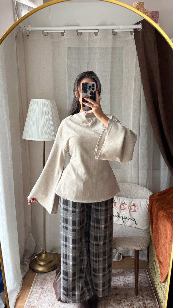 Blouse Velours Florale – Beige