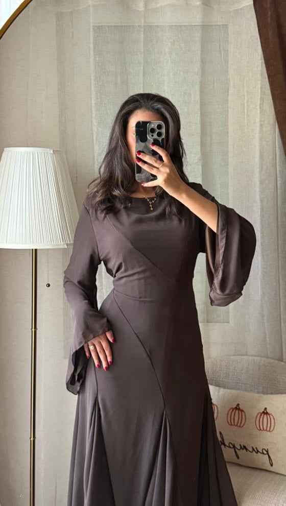 Robe Longue Fluide Manches Évasées – Marron