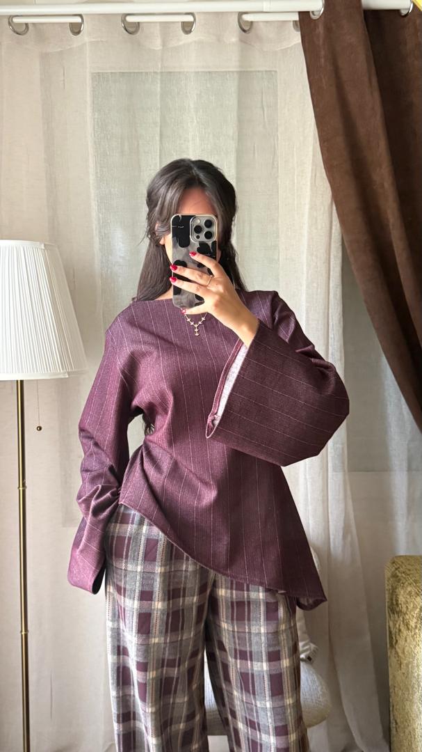 Blouse à Fines Rayures Manches Évasées – Prune
