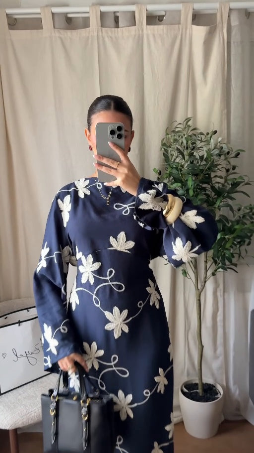 Robe Flora brodée / Marine